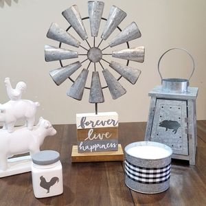 Farmhouse decor